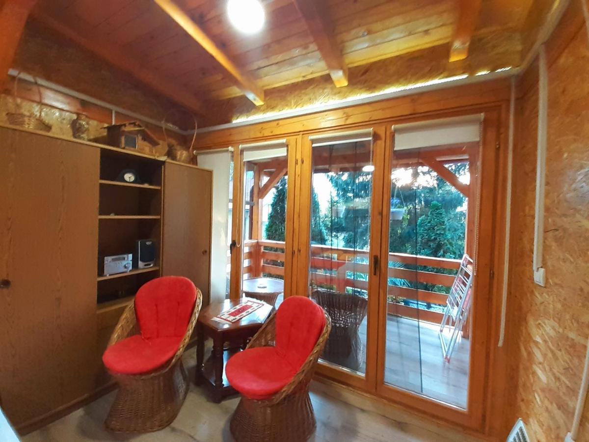 Obiteljski Apartman Borovi Visoko Ngoại thất bức ảnh