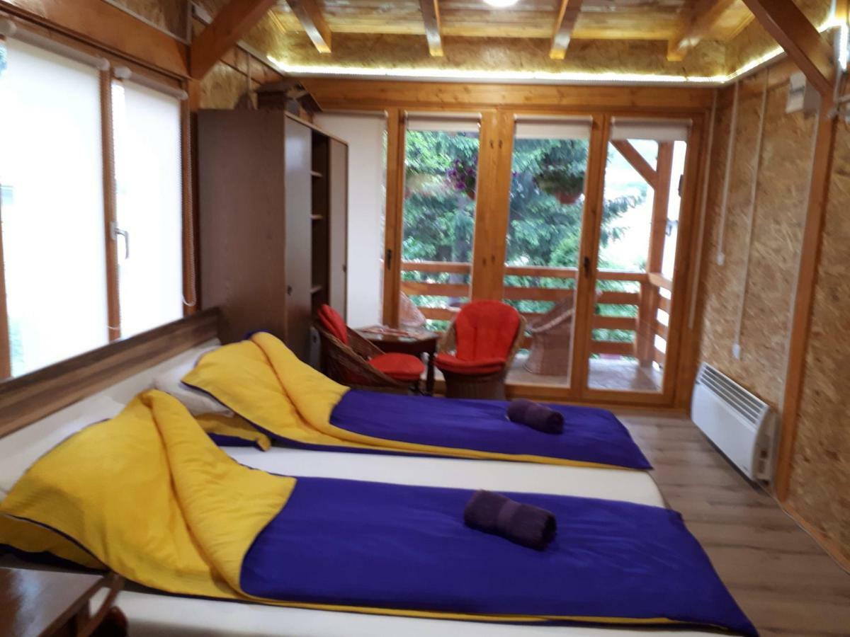 Obiteljski Apartman Borovi Visoko Ngoại thất bức ảnh
